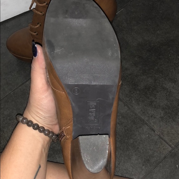 Tan Heeled Booties - Picture 3 of 4